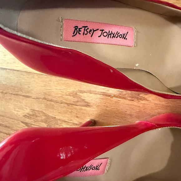 BETSEY JOHNSON SHOES - Picture 3 of 7